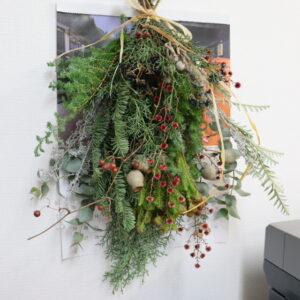 針葉樹のスワッグ